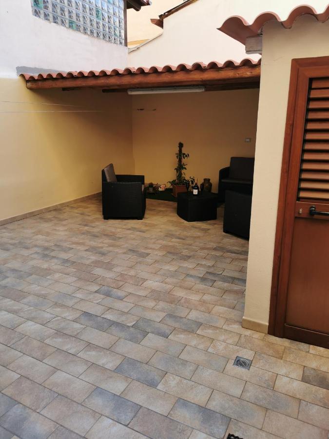 Casa Di Molly Al Centro Di อาลเกโร ภายนอก รูปภาพ